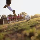 ¿Cuáles son las habilidades fundamentales en el fútbol?