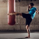 Cómo enseñarse a sí mismo el kickboxing