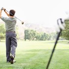 Lee más sobre el artículo ¿Cómo dejar de hacer trucos con las manos durante el swing de golf?